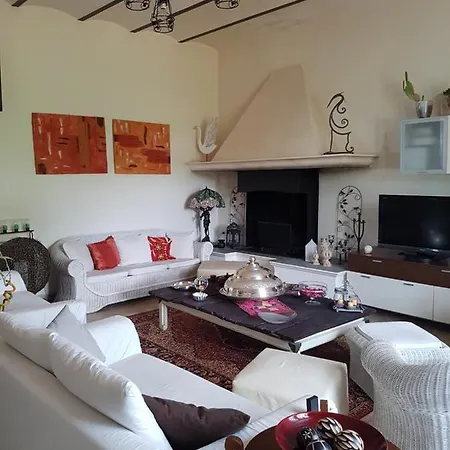 Acquasale Bed & Breakfast