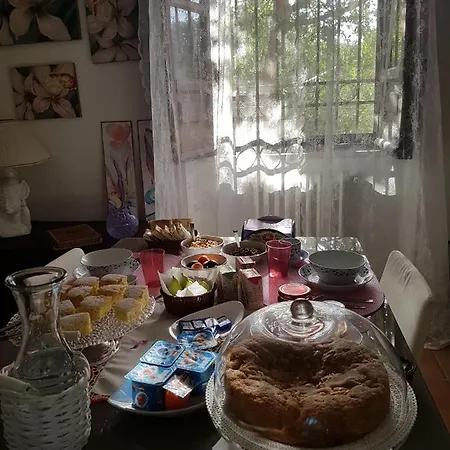 Acquasale Bed & Breakfast